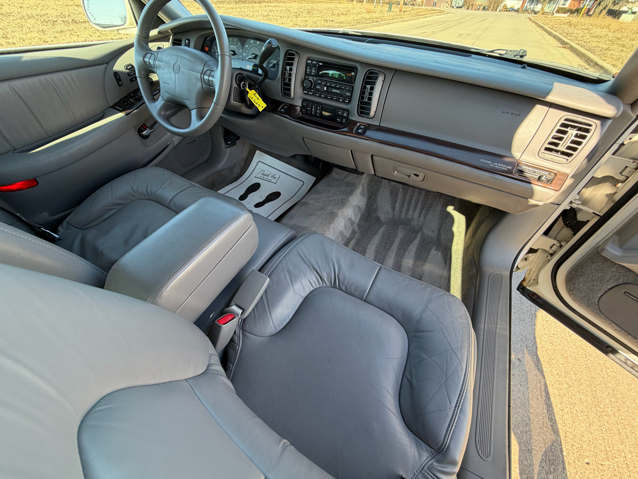 Buick Park Avenue 4dr Sdn 2004