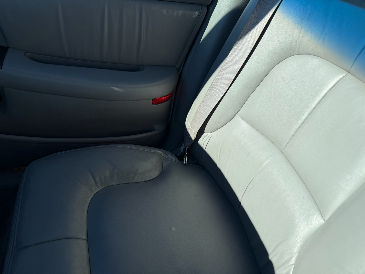 Buick Park Avenue 4dr Sdn 2004