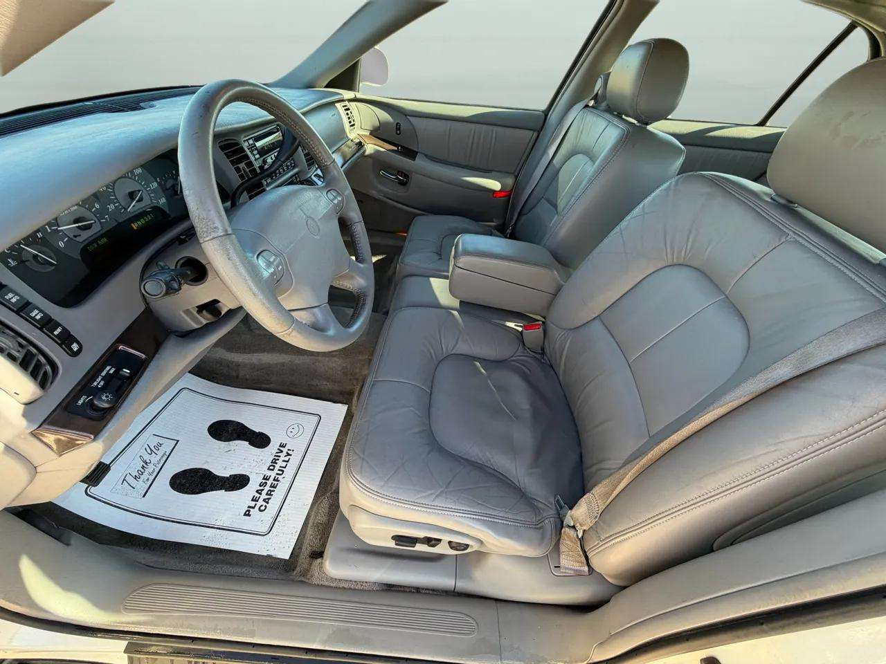 Buick Park Avenue 4dr Sdn 2004