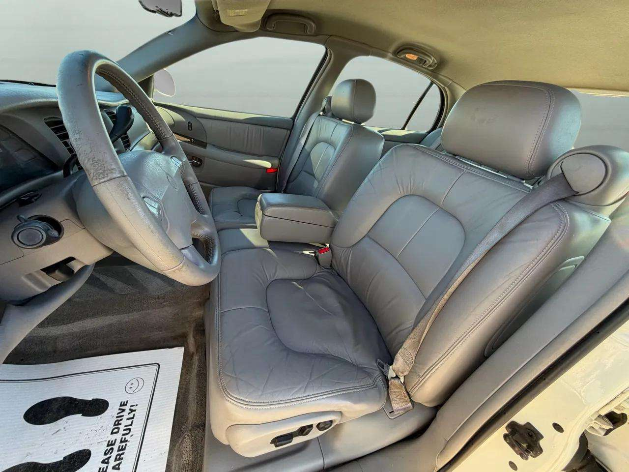 Buick Park Avenue 4dr Sdn 2004