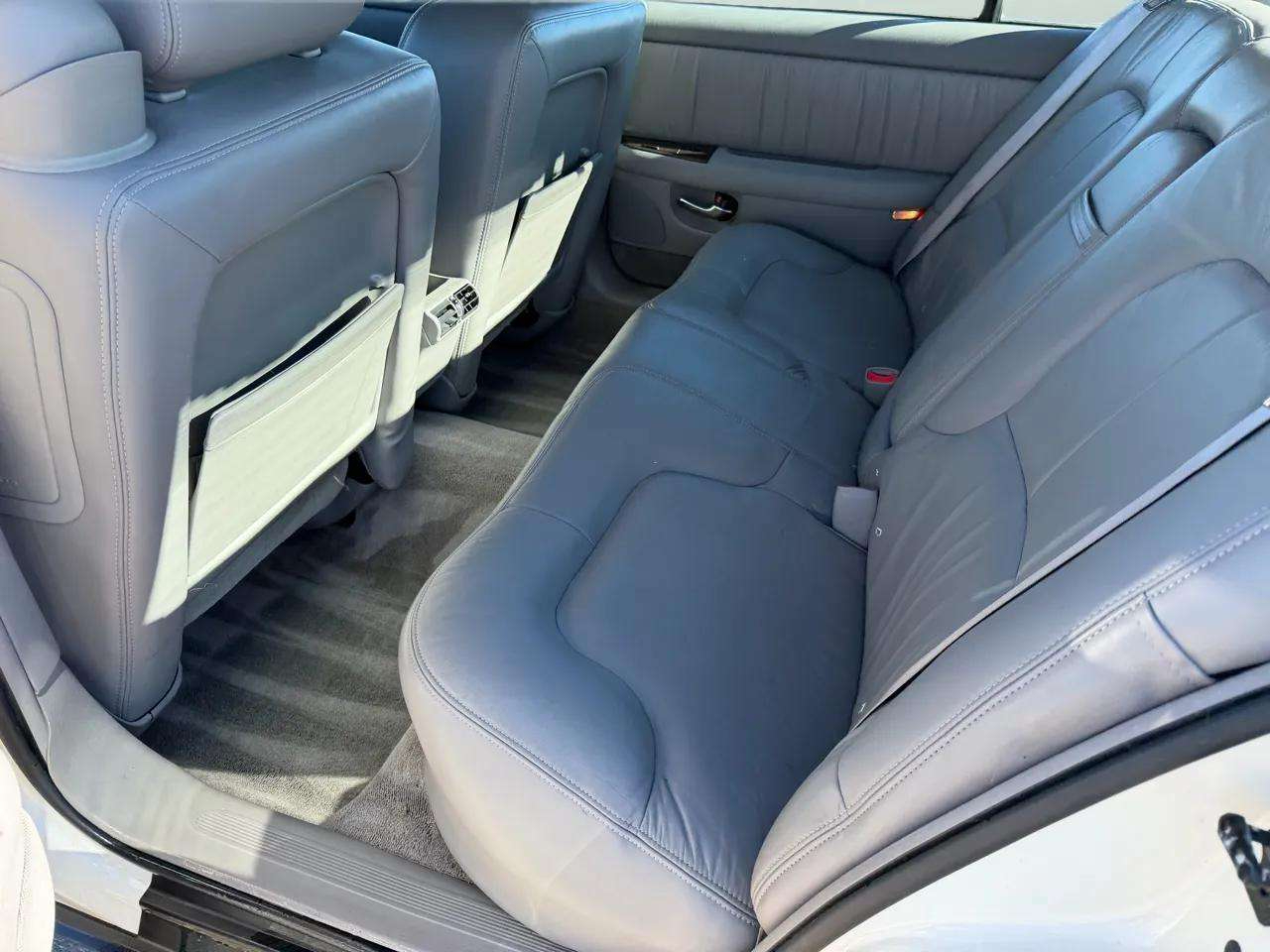 Buick Park Avenue 4dr Sdn 2004