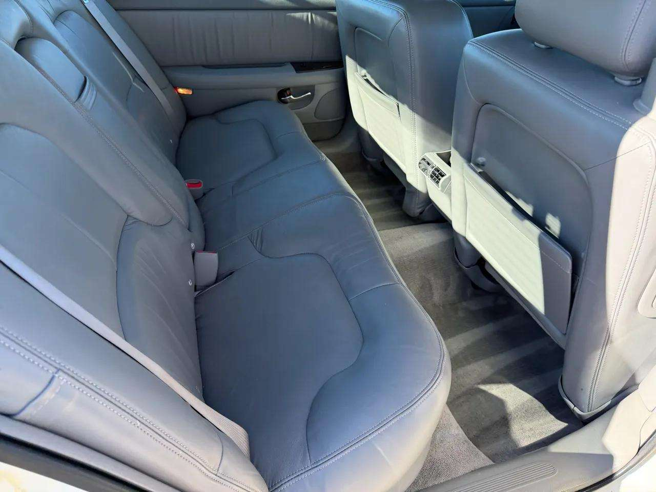 Buick Park Avenue 4dr Sdn 2004