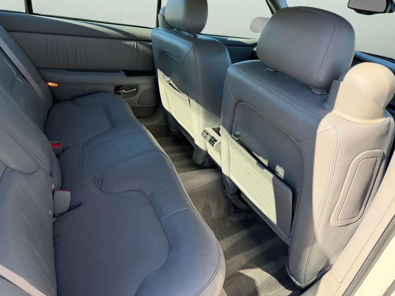 Buick Park Avenue 4dr Sdn 2004