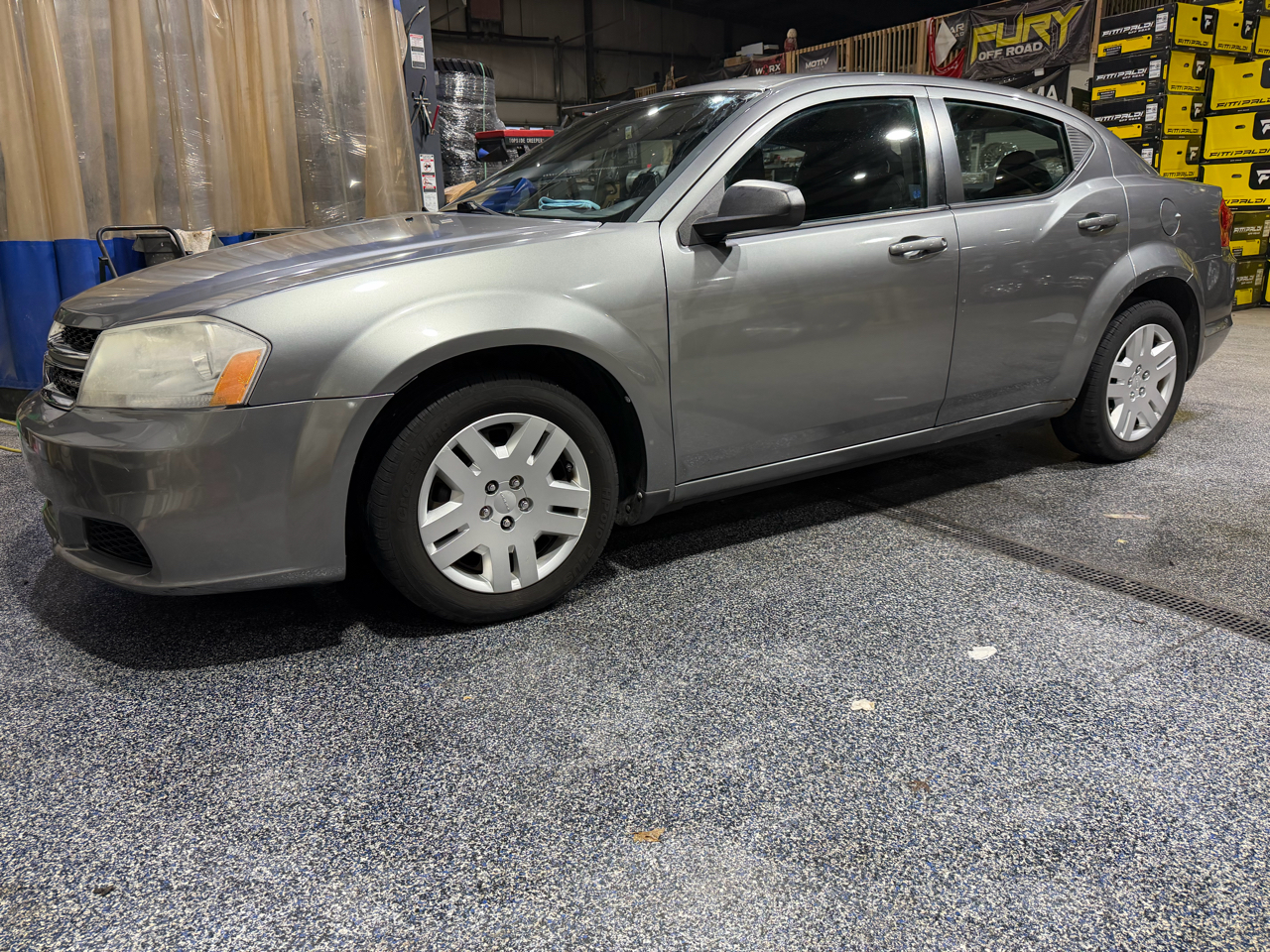 Dodge Avenger 4dr Sdn SE 2012