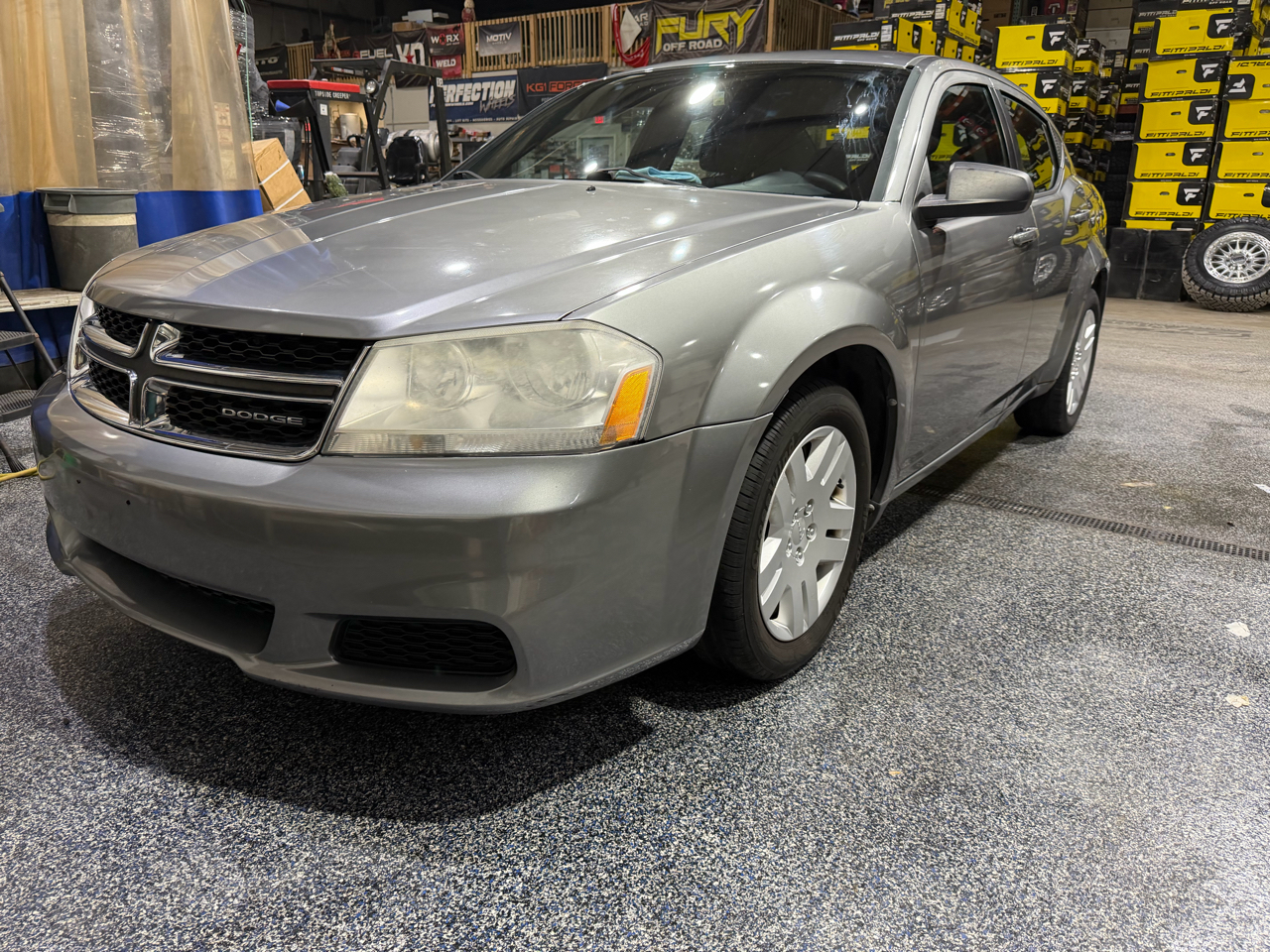 Dodge Avenger 4dr Sdn SE 2012