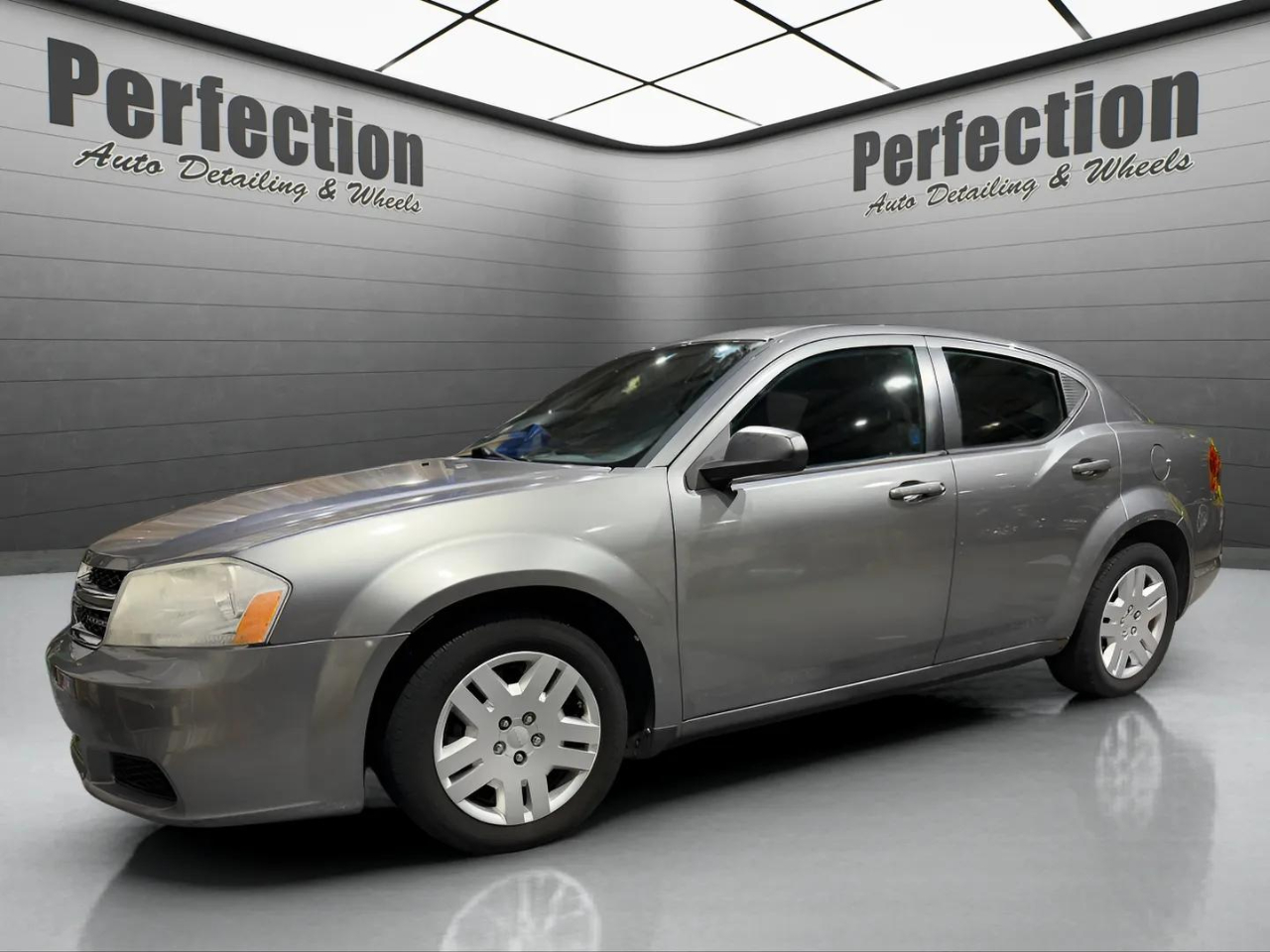 2012 Dodge Avenger SE