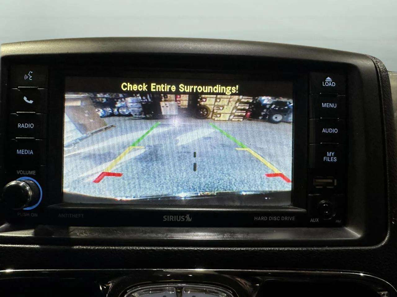 Chrysler Town & Country 4dr Wgn Touring 2013