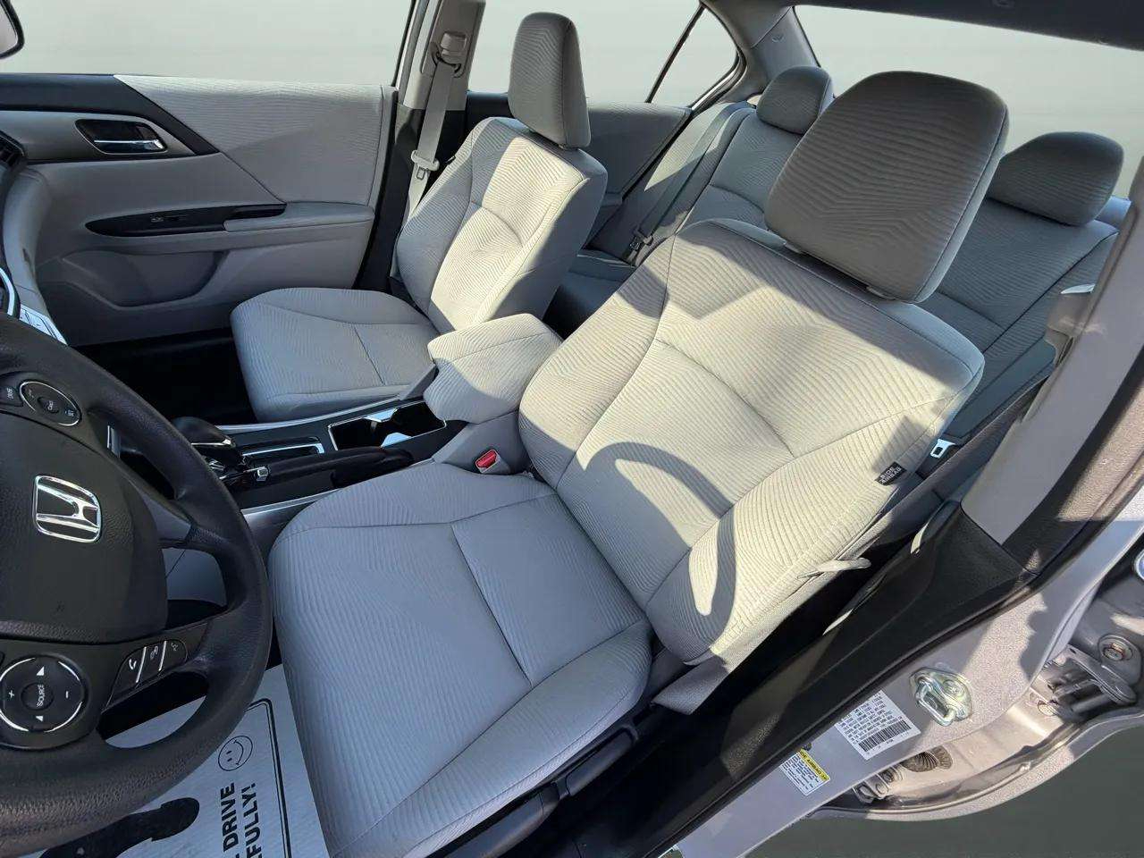 Honda Accord Sedan 4dr I4 CVT LX 2015