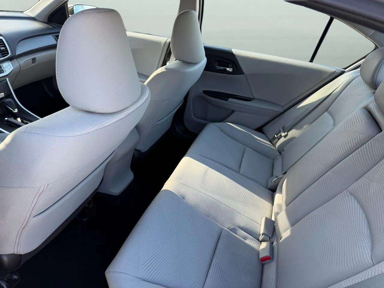 Honda Accord Sedan 4dr I4 CVT LX 2015