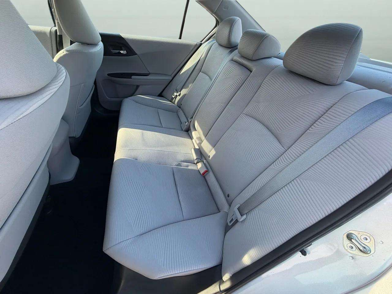 Honda Accord Sedan 4dr I4 CVT LX 2015