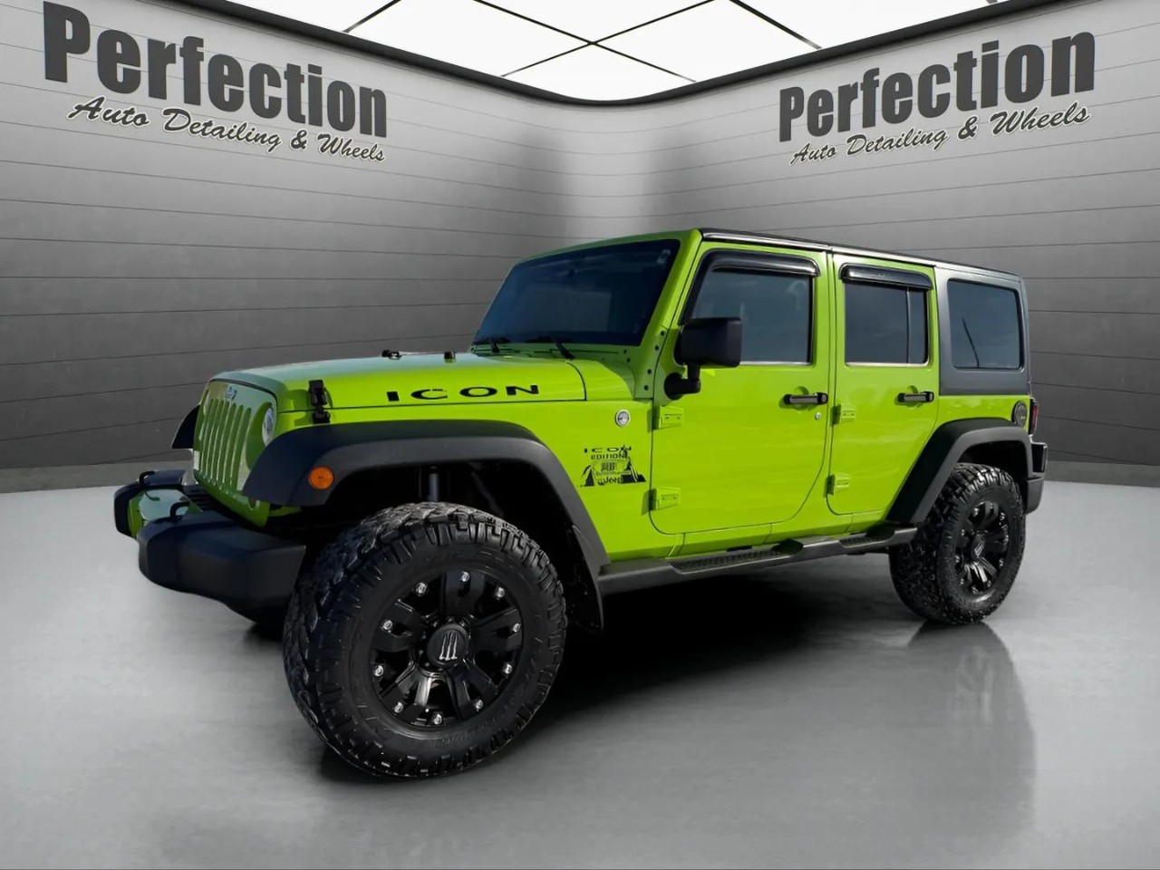 Jeep Wrangler Unlimited 4WD 4dr Sport 2012