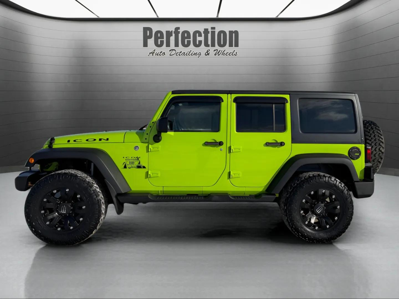 Jeep Wrangler Unlimited 4WD 4dr Sport 2012