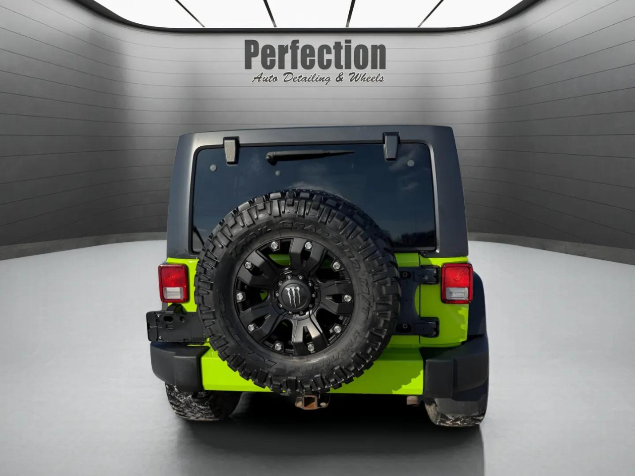 Jeep Wrangler Unlimited 4WD 4dr Sport 2012