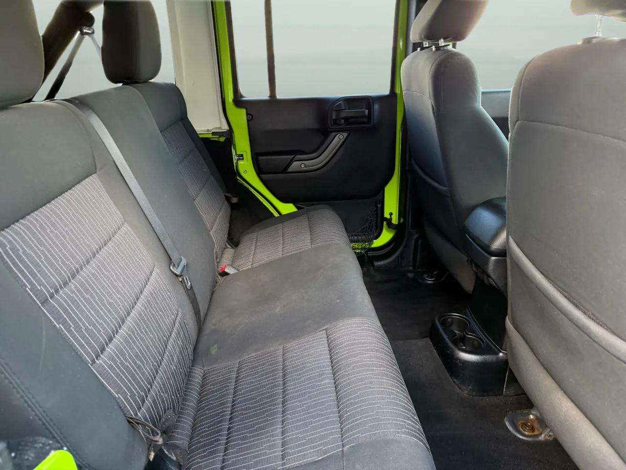 Jeep Wrangler Unlimited 4WD 4dr Sport 2012