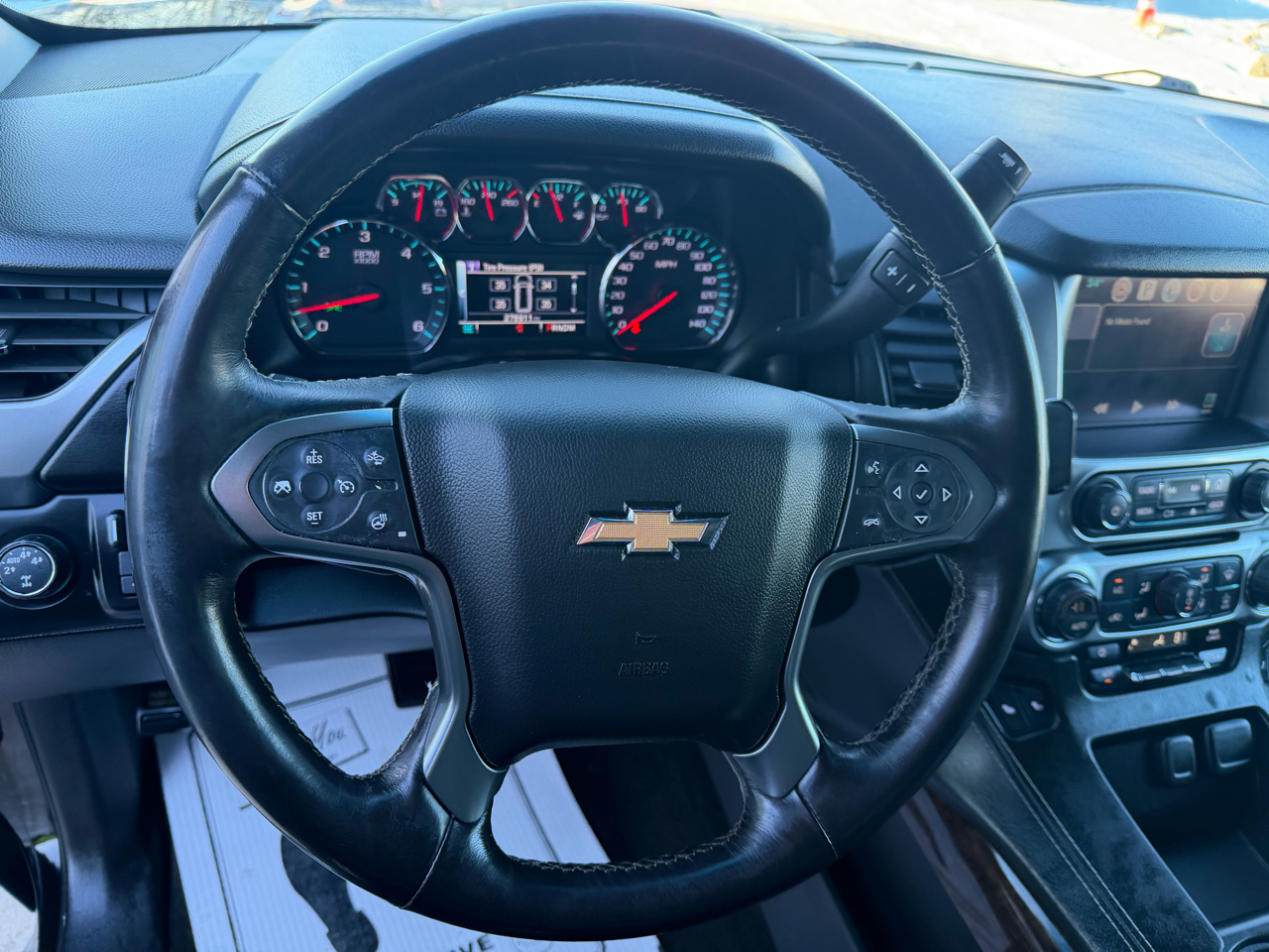 Chevrolet Tahoe 4WD 4dr LT 2015