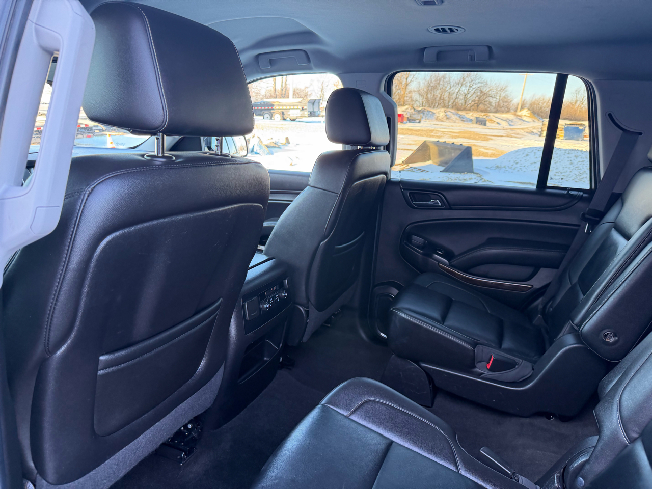 Chevrolet Tahoe 4WD 4dr LT 2015