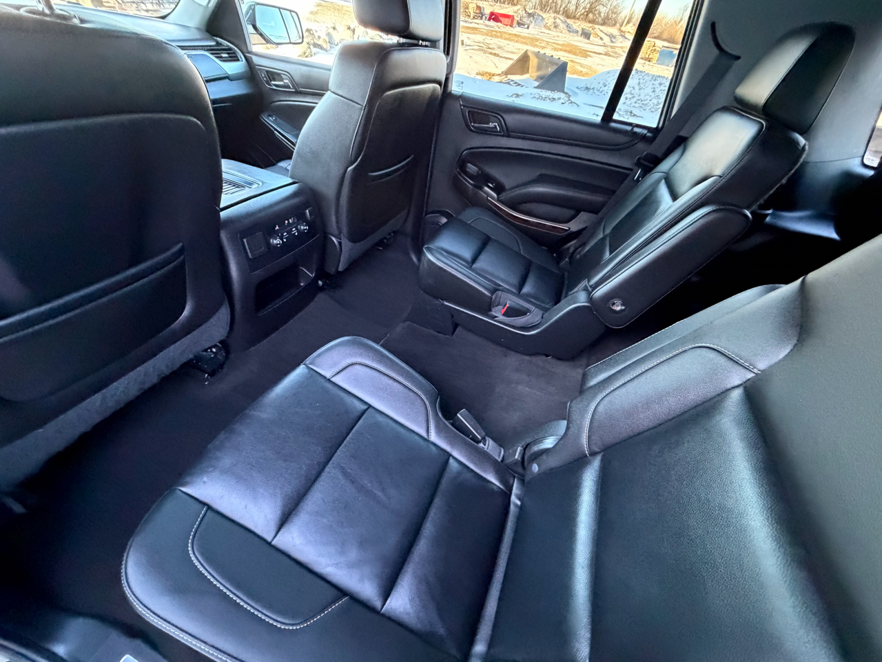 Chevrolet Tahoe 4WD 4dr LT 2015