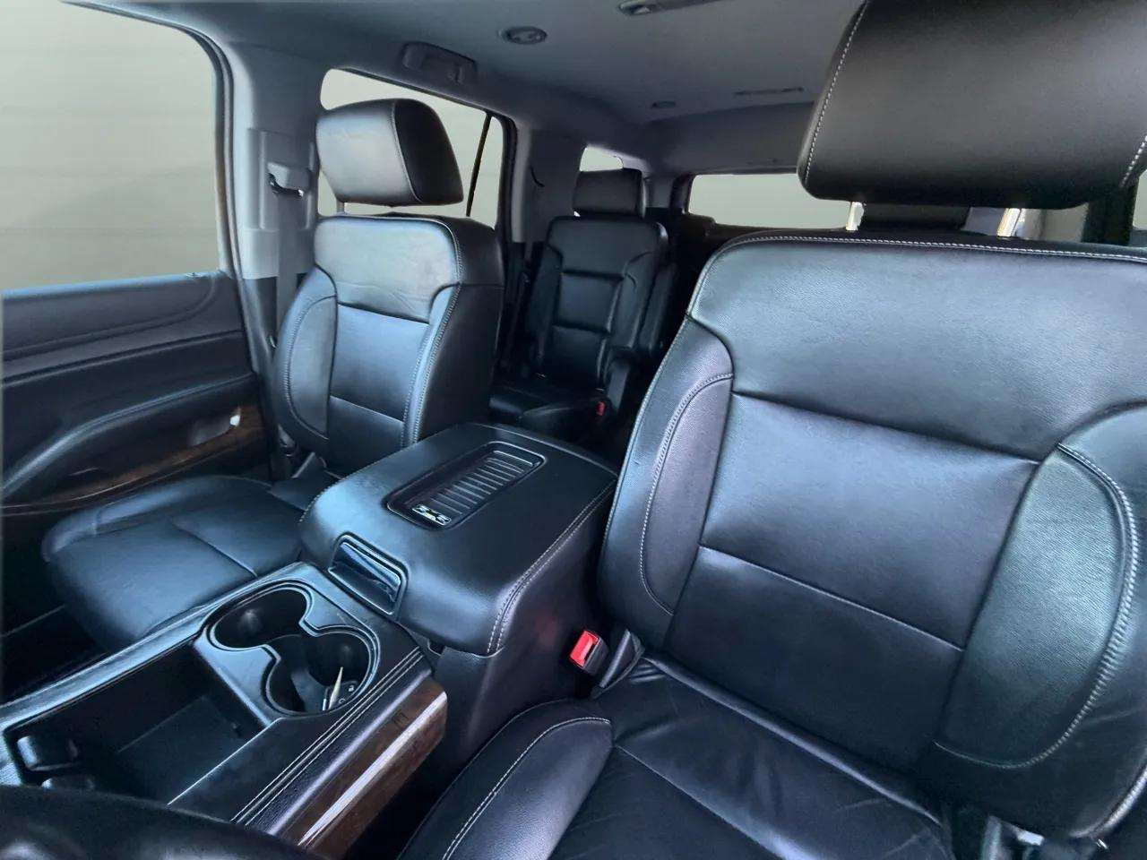 Chevrolet Tahoe 4WD 4dr LT 2015