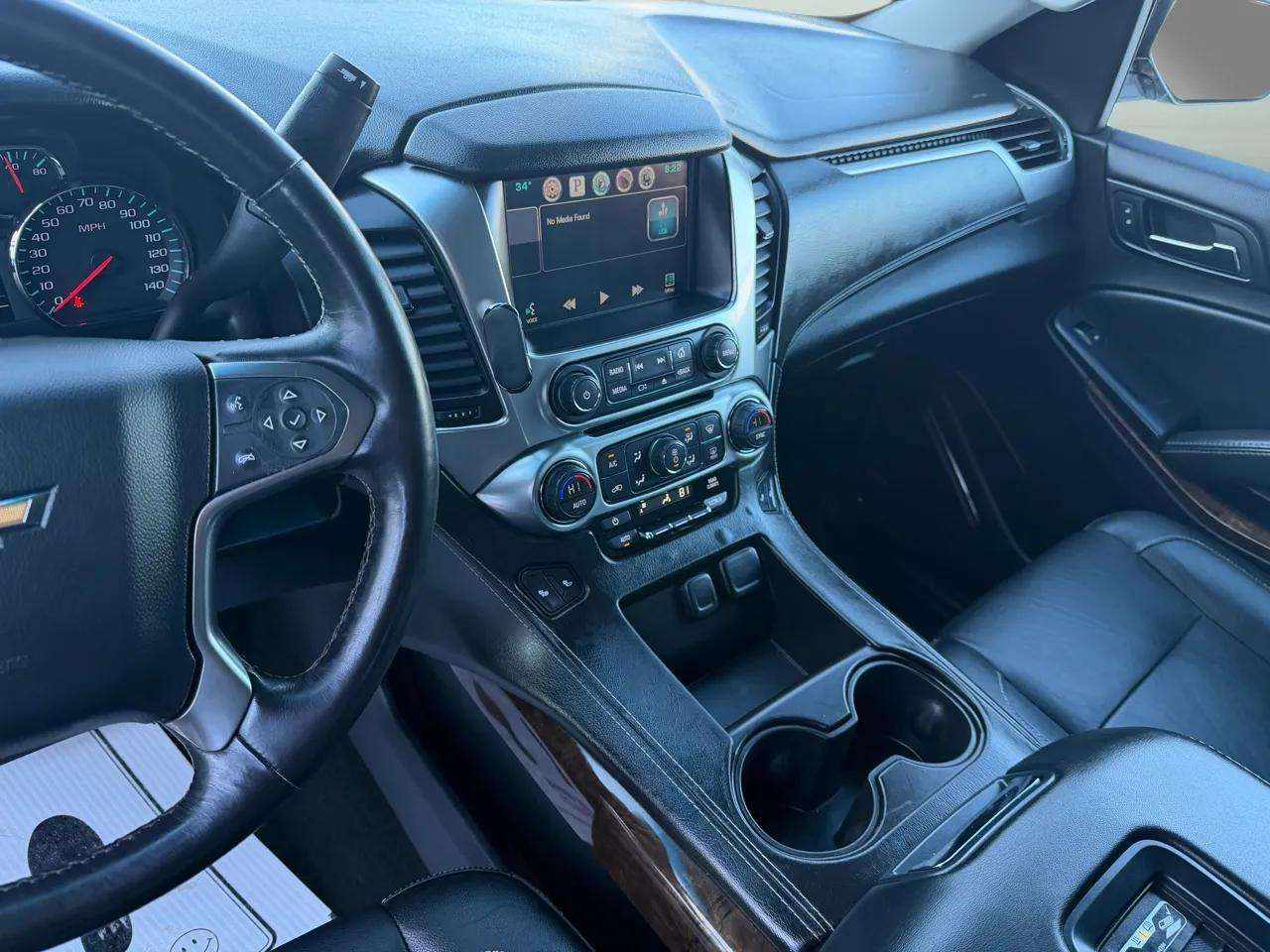 Chevrolet Tahoe 4WD 4dr LT 2015