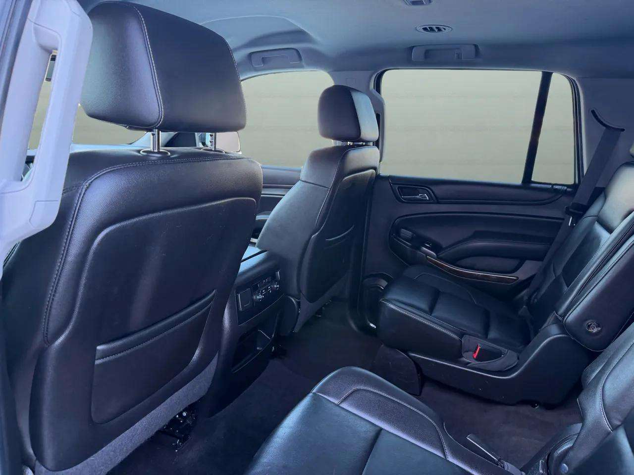 Chevrolet Tahoe 4WD 4dr LT 2015