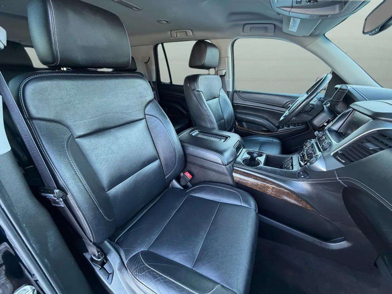 Chevrolet Tahoe 4WD 4dr LT 2015