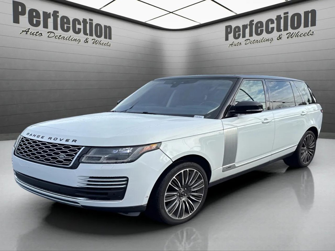 2020 Land Rover Range Rover Supercharged LWB 4WD