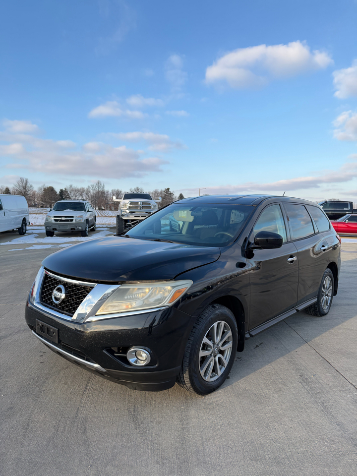 Nissan Pathfinder 2WD 4dr S 2013