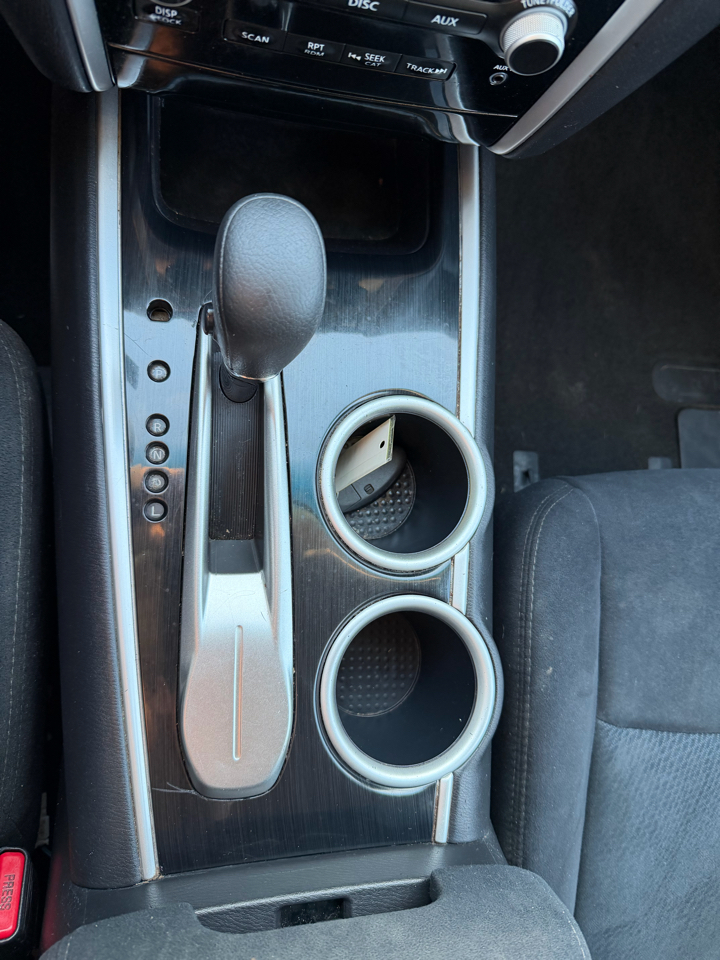 Nissan Pathfinder 2WD 4dr S 2013