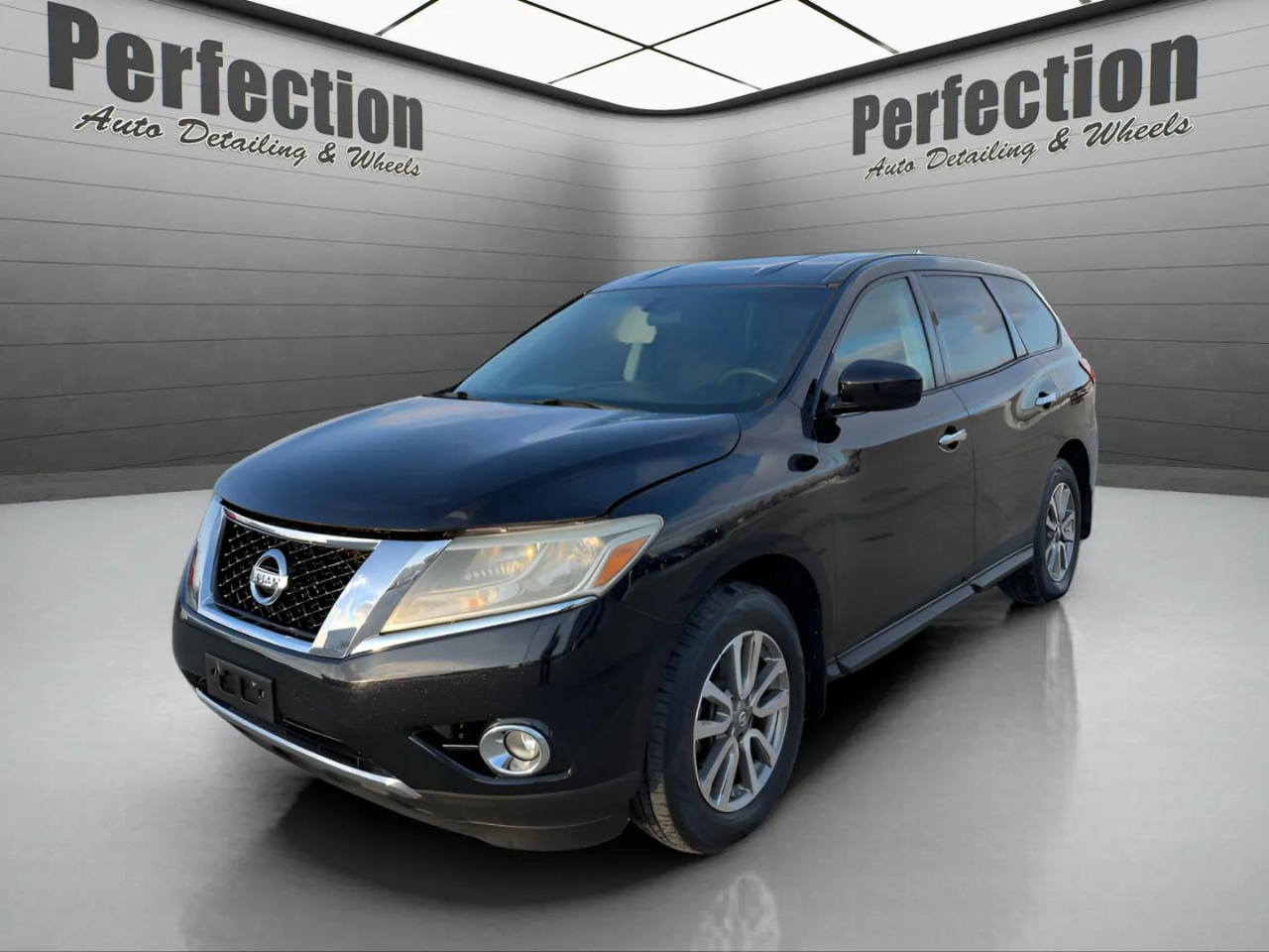 Nissan Pathfinder 2WD 4dr S 2013