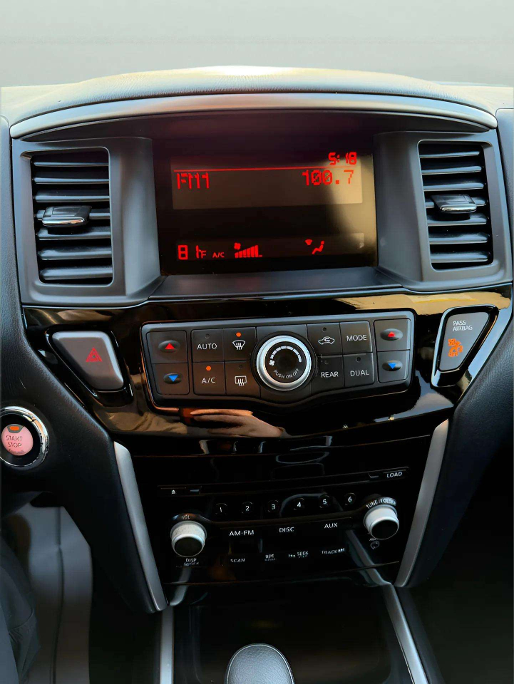 Nissan Pathfinder 2WD 4dr S 2013