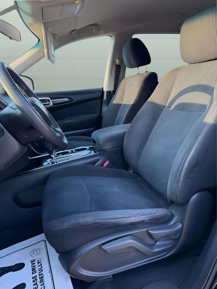 Nissan Pathfinder 2WD 4dr S 2013