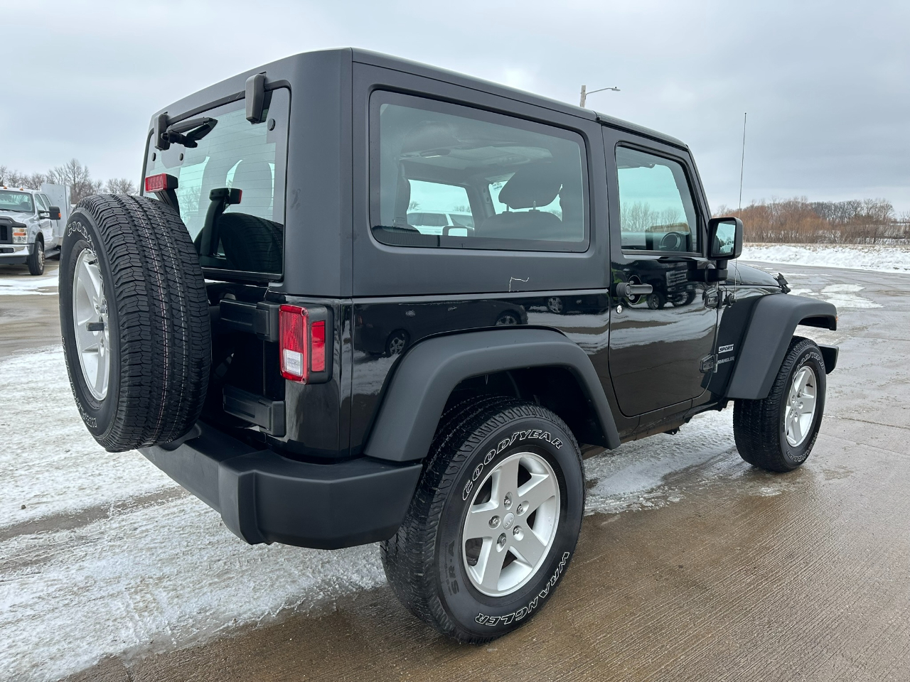 Jeep Wrangler 4WD 2dr Sport 2015
