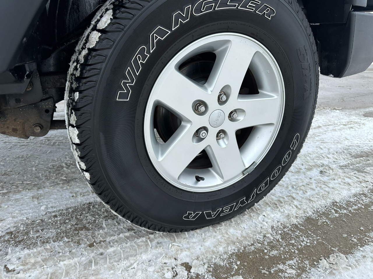 Jeep Wrangler 4WD 2dr Sport 2015