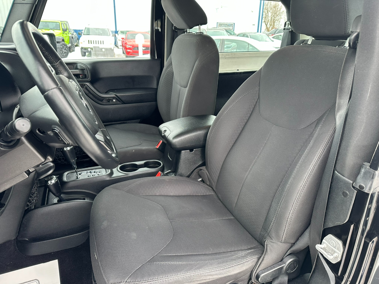 Jeep Wrangler 4WD 2dr Sport 2015