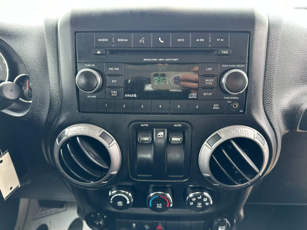 Jeep Wrangler 4WD 2dr Sport 2015