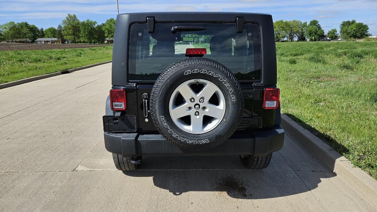 Jeep Wrangler 4WD 2dr Sport 2015