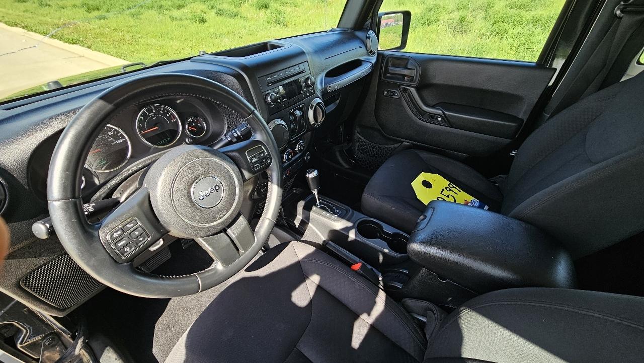 Jeep Wrangler 4WD 2dr Sport 2015