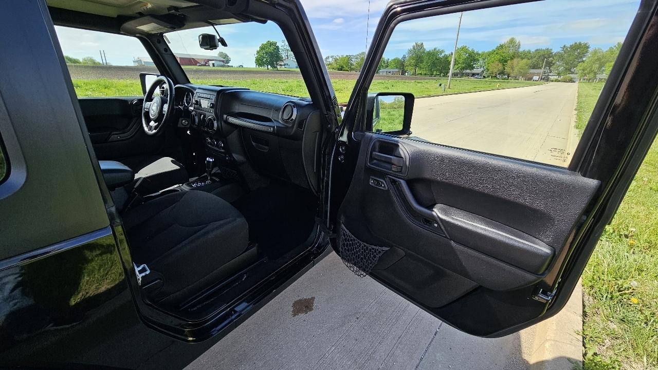 Jeep Wrangler 4WD 2dr Sport 2015