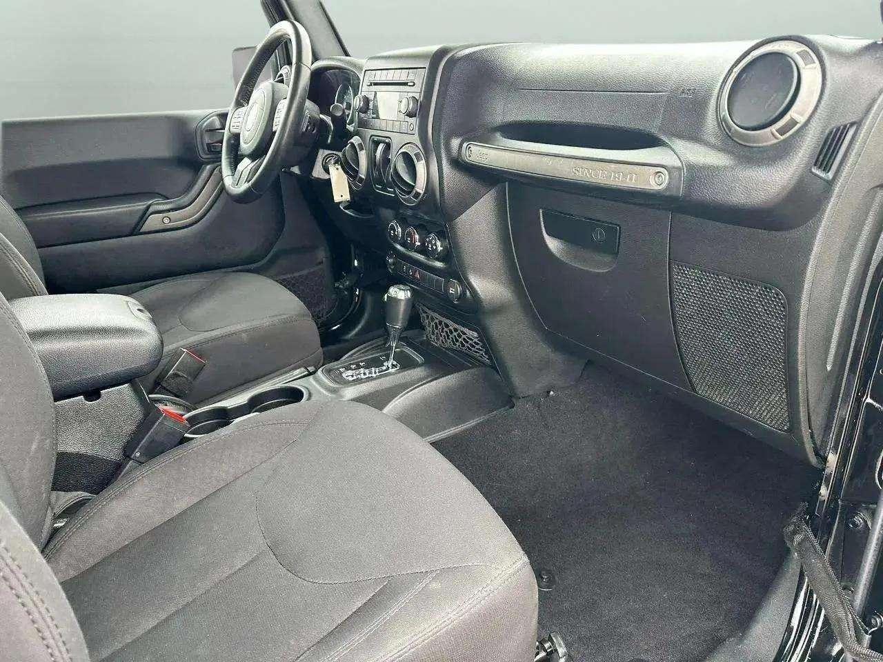 Jeep Wrangler 4WD 2dr Sport 2015