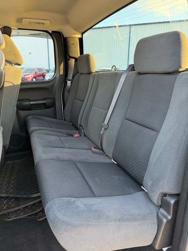 GMC Sierra 1500 4WD Ext Cab 143.5" SLE 2009