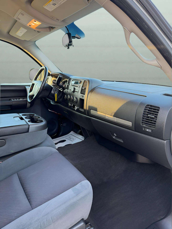 GMC Sierra 1500 4WD Ext Cab 143.5" SLE 2009