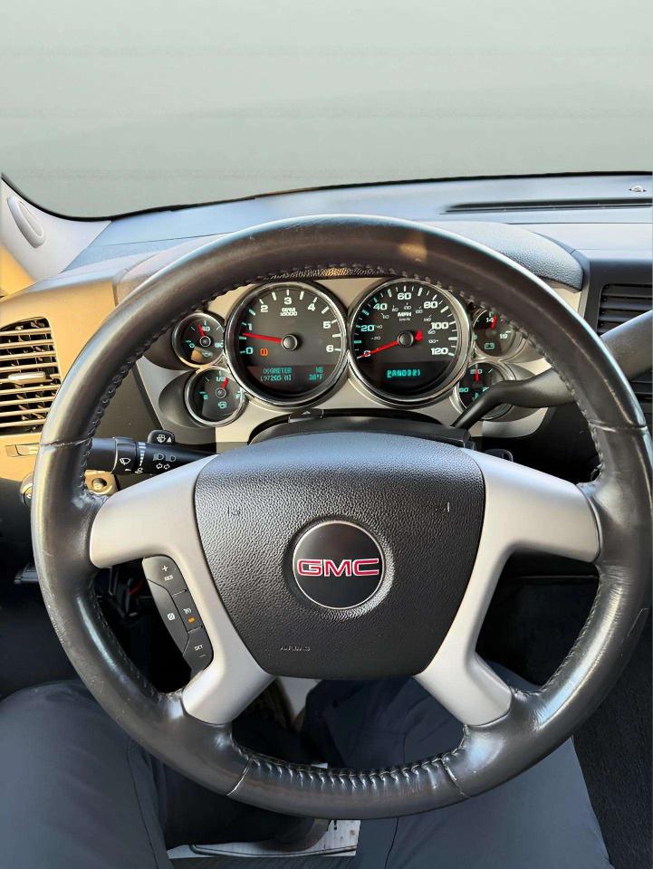 GMC Sierra 1500 4WD Ext Cab 143.5" SLE 2009