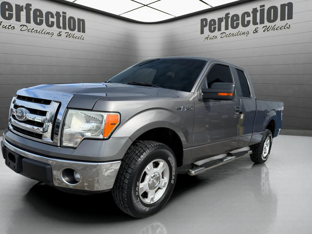 Ford F-150 4WD SuperCab 145" Lariat 2011