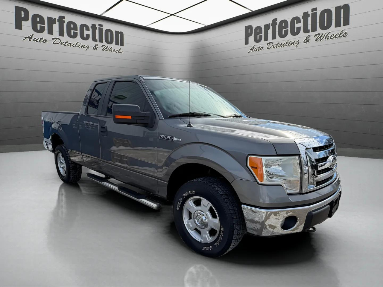 Ford F-150 4WD SuperCab 145" Lariat 2011