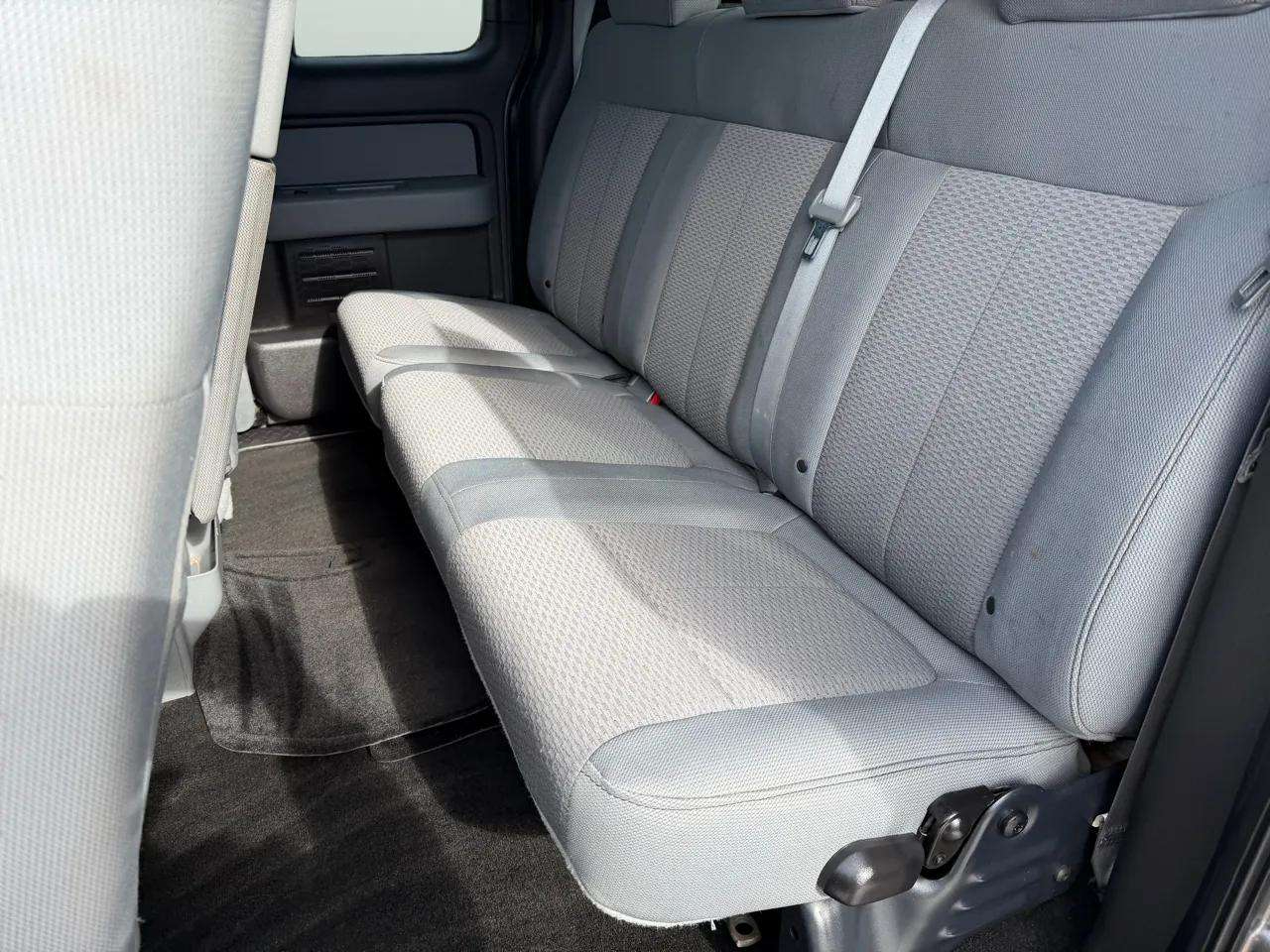 Ford F-150 4WD SuperCab 145" Lariat 2011