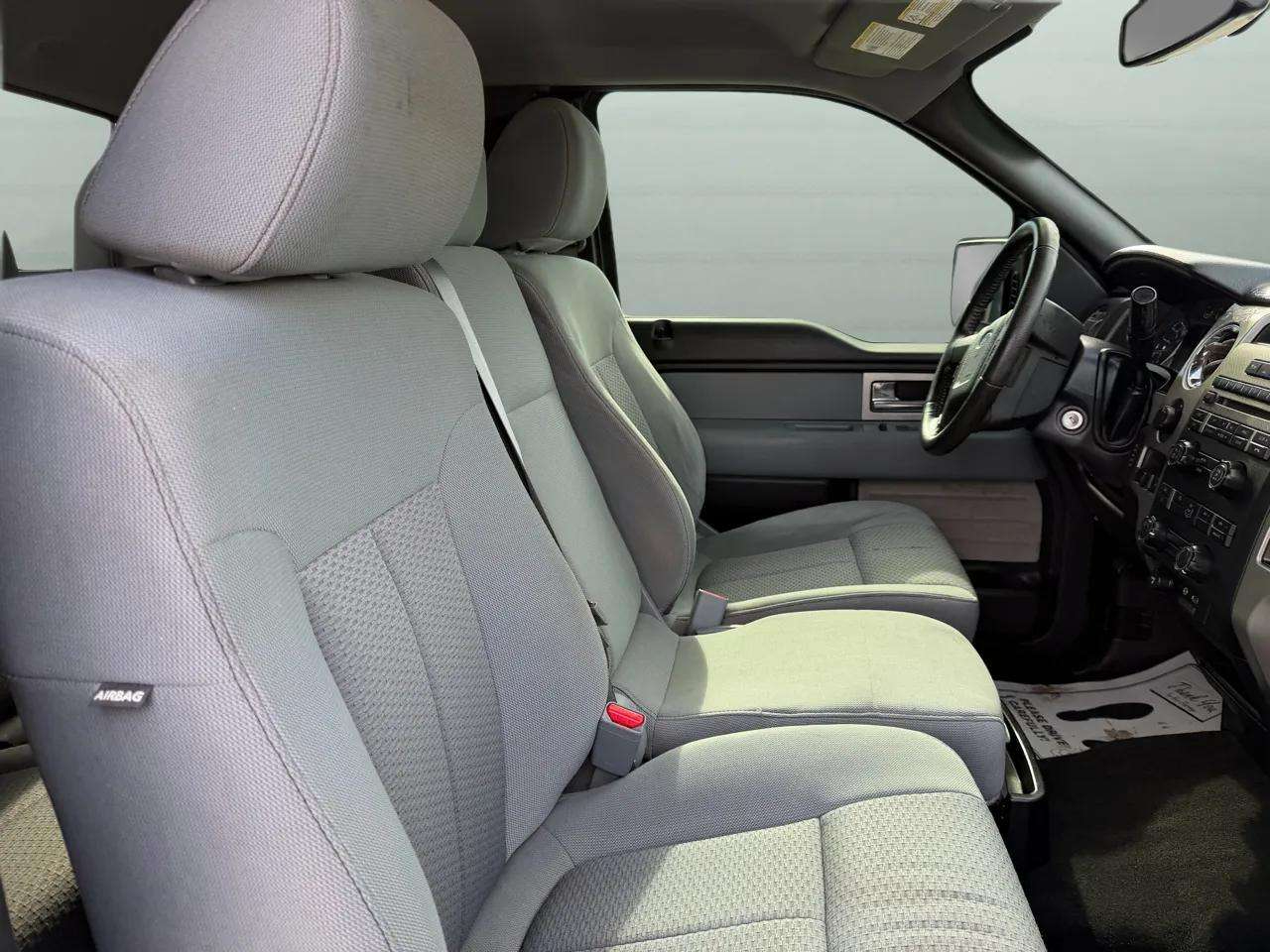 Ford F-150 4WD SuperCab 145" Lariat 2011