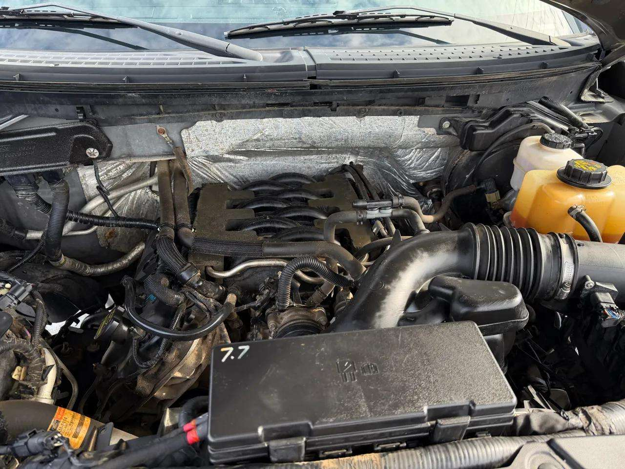 Ford F-150 4WD SuperCab 145" Lariat 2011