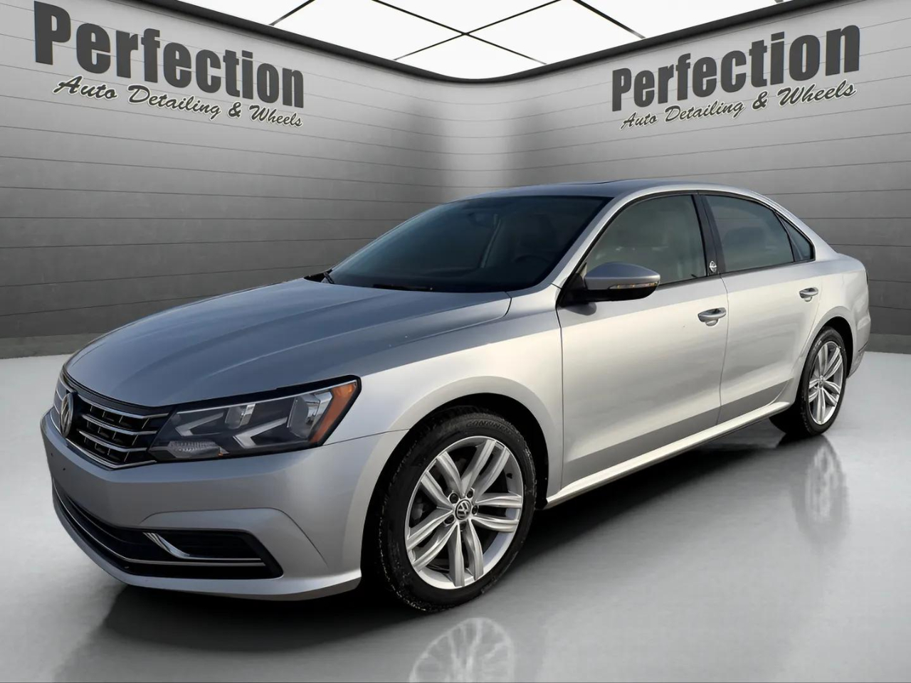 Volkswagen Passat 2.0T Wolfsburg Edition Auto 2019