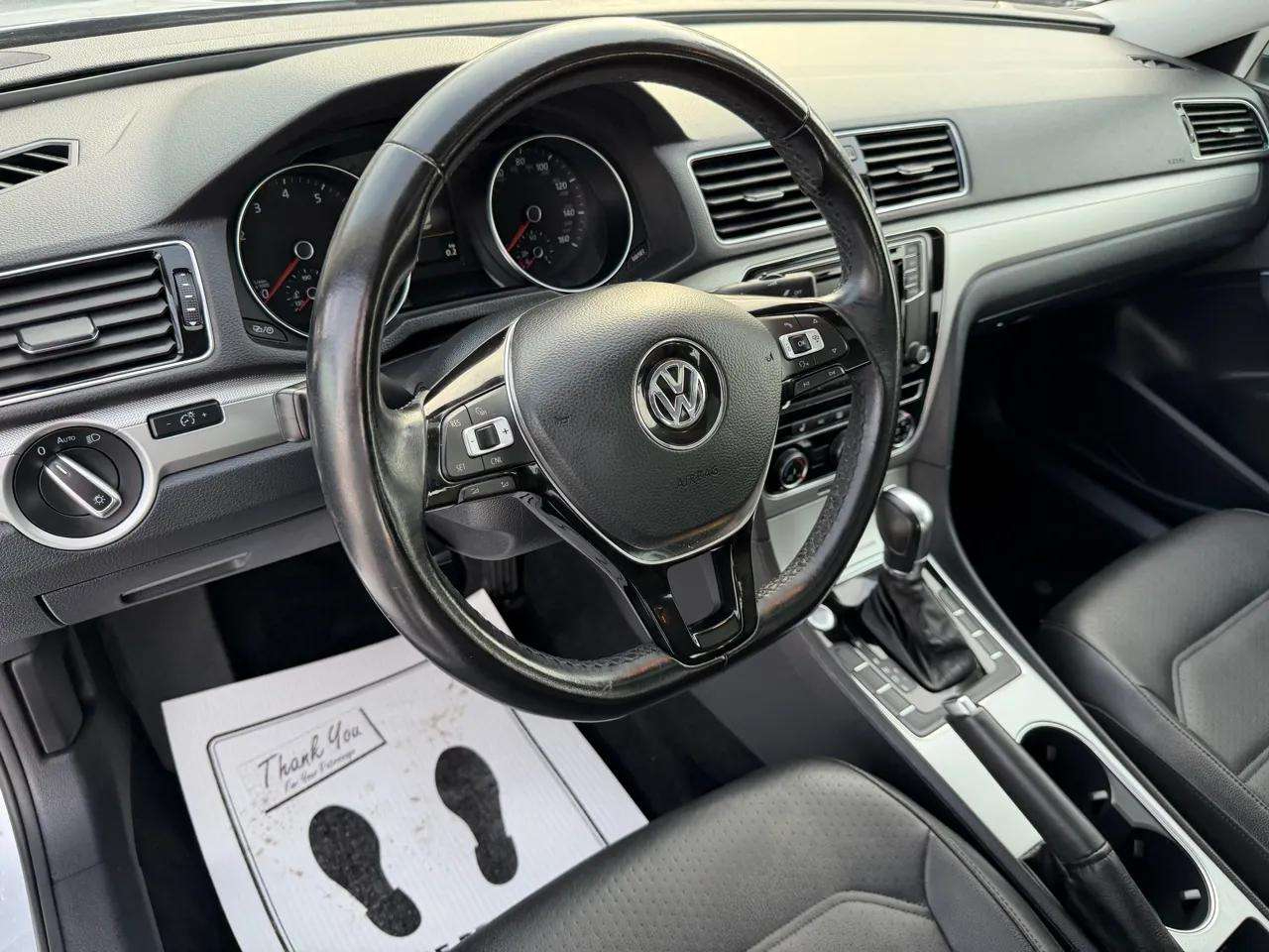 Volkswagen Passat 2.0T Wolfsburg Edition Auto 2019