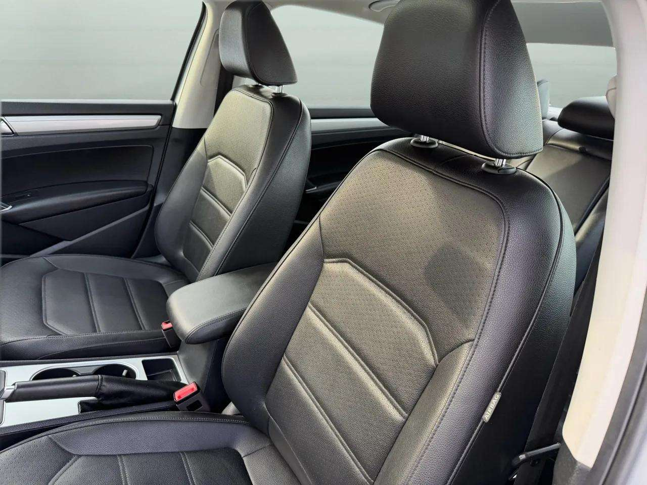 Volkswagen Passat 2.0T Wolfsburg Edition Auto 2019